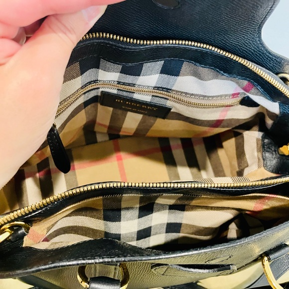 Burberry Leather Bag - Picture 7 of 10